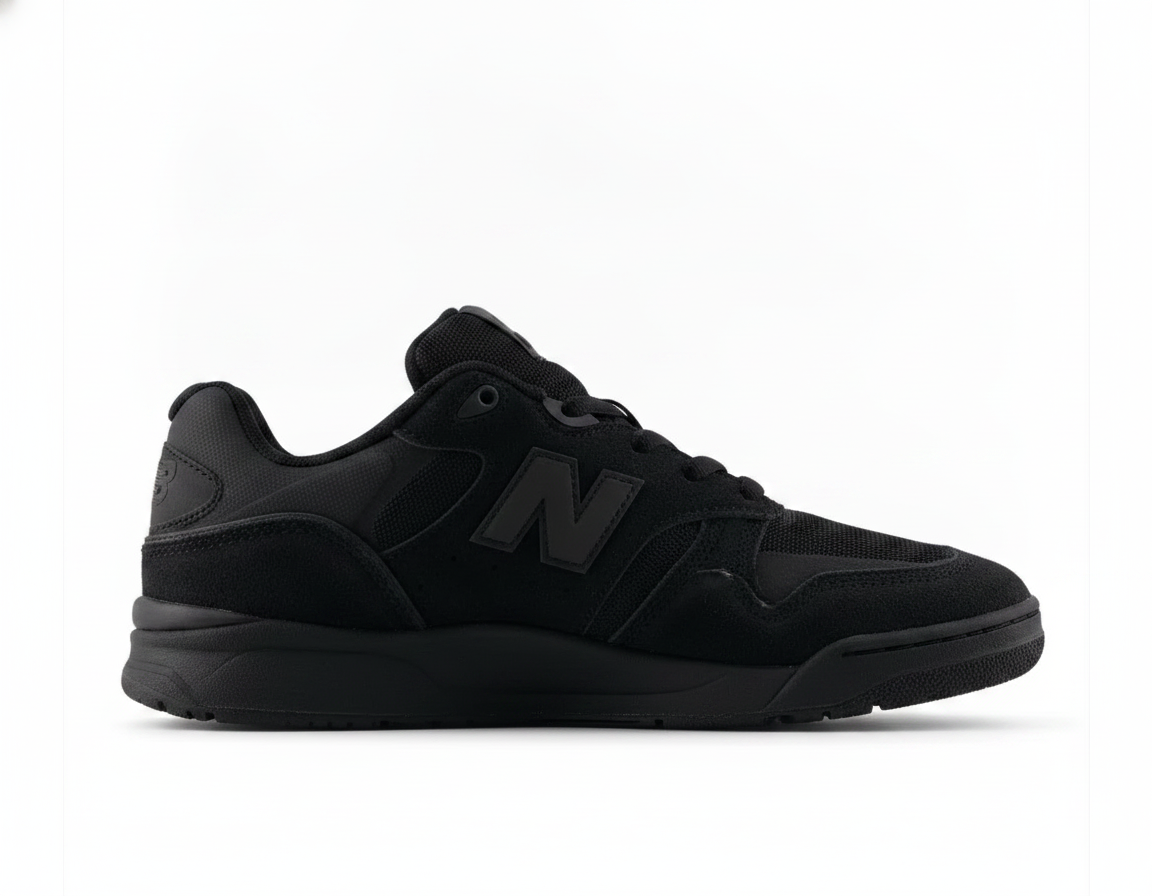 Zapatilla Urbana Hombre Negra - Estilo y Comodidad